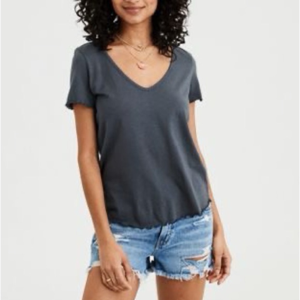American Eagle Lettuce Edge V-Neck T-Shirt